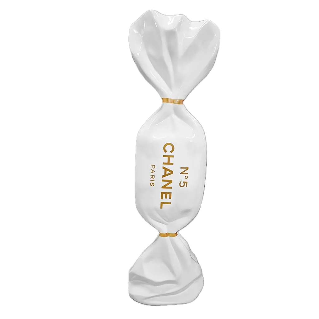 Art Candy Hommage to Chanel n°5 Wit Goud 100cm Decoratie Ook Te Personaliseren