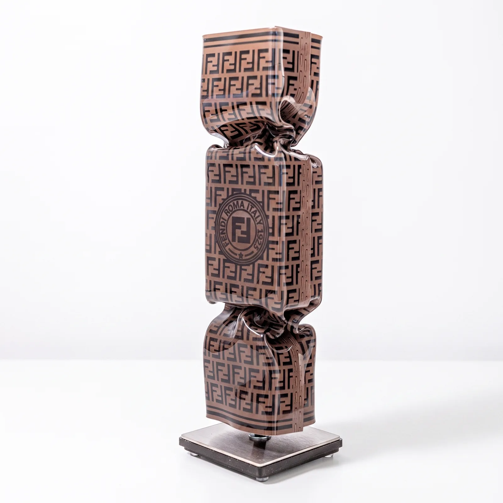 Art Candy Toffee Hommage to Fendi – Ad van Hassel