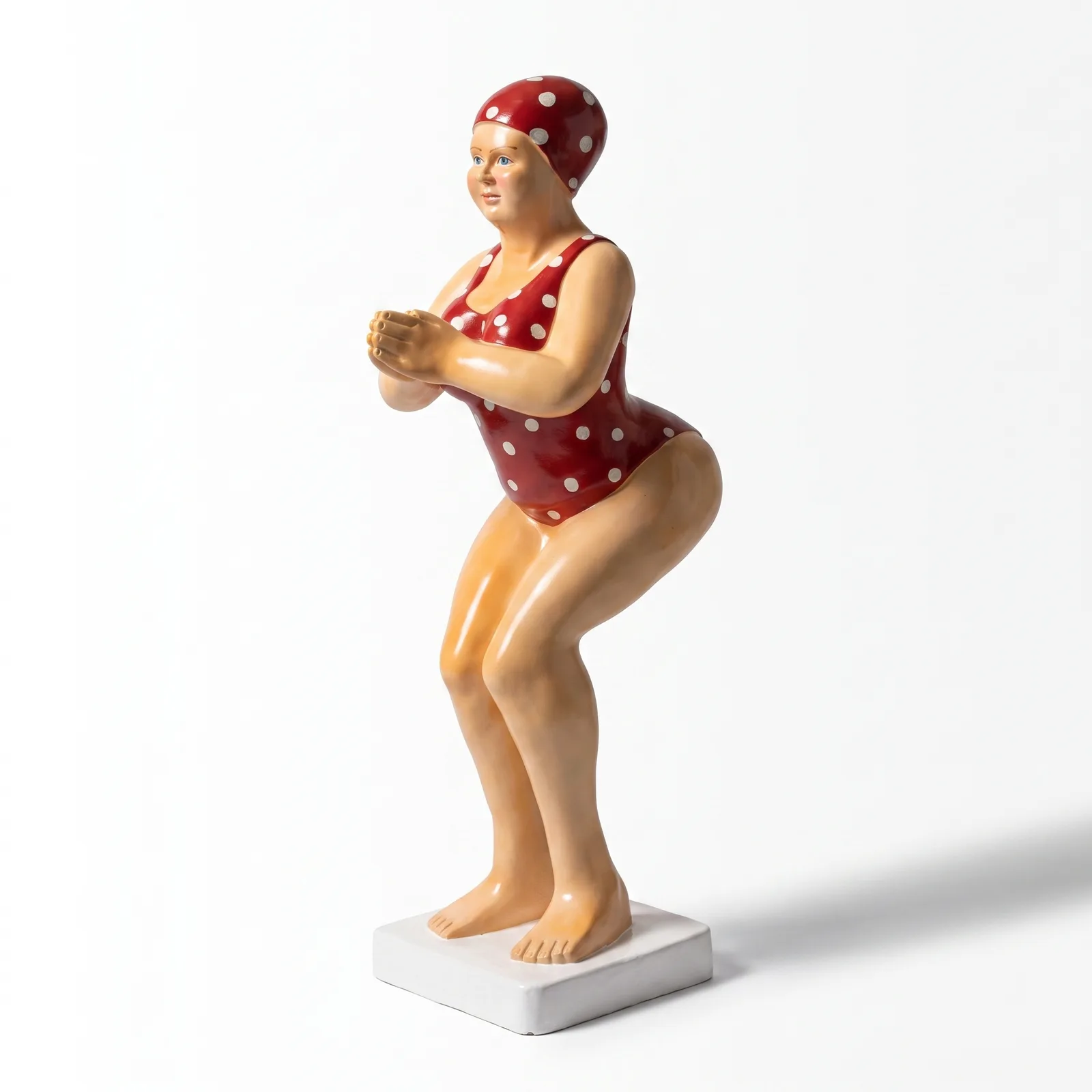 Duikende Dame Beeld 110cm – Rood met Witte Bollen Tuinbeeld